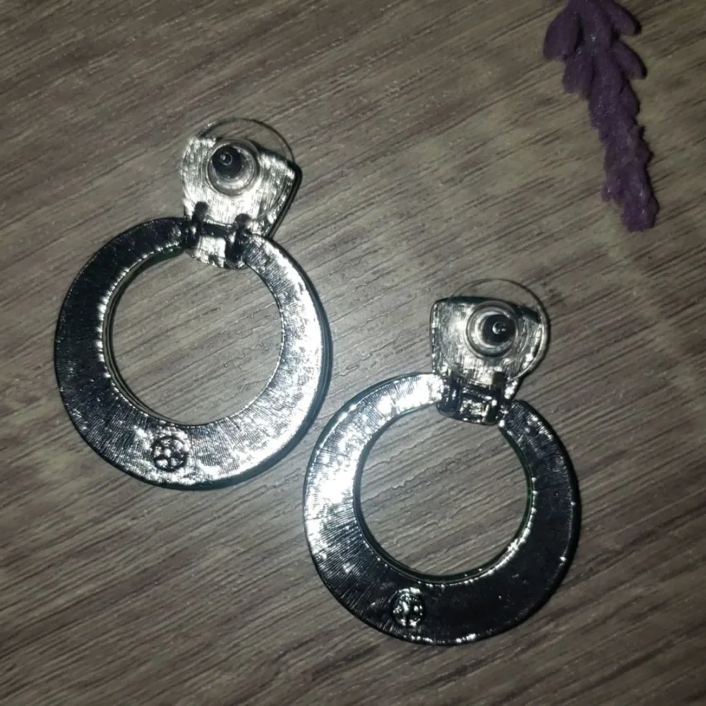 "5/$25" Green/Turquoise 80's style Earrings - Picture 3 of 6